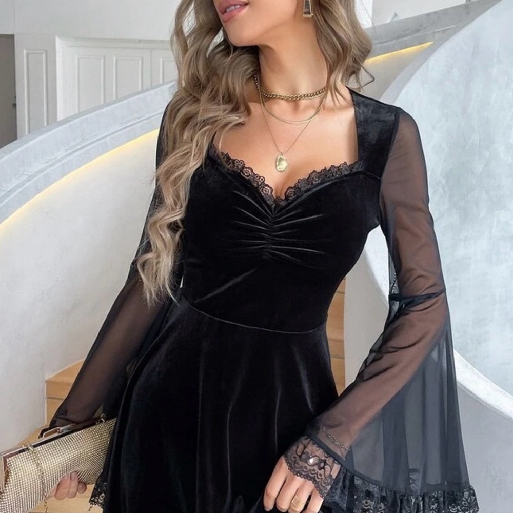 SHEIN Elegant Black Velvet Dress with Lace Sleeves